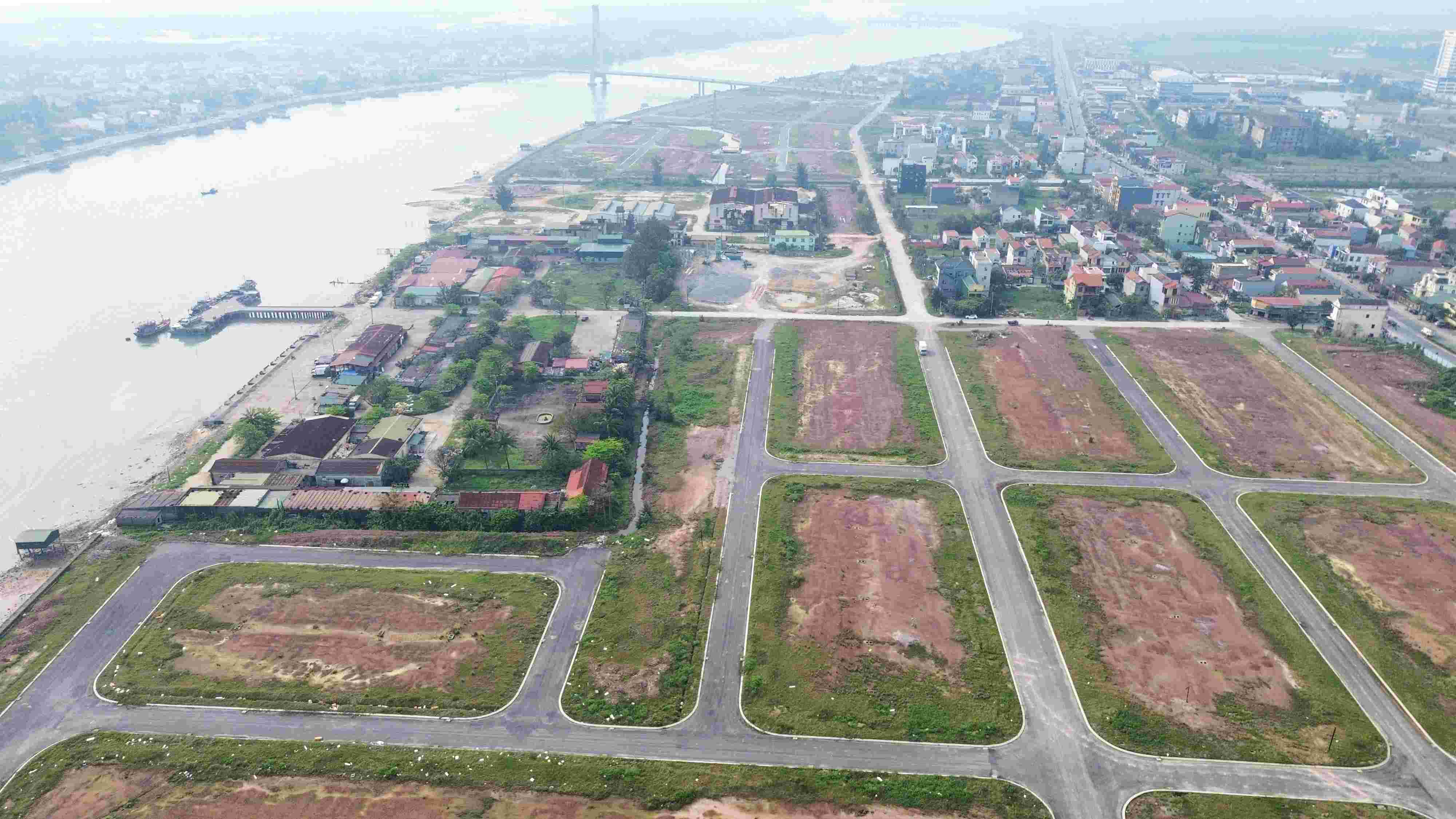 Dự án Khu đô thị Nam Cầu Dài hiện nay vẫn đang vướng mặt bằng. Ảnh: Ngọc Tân