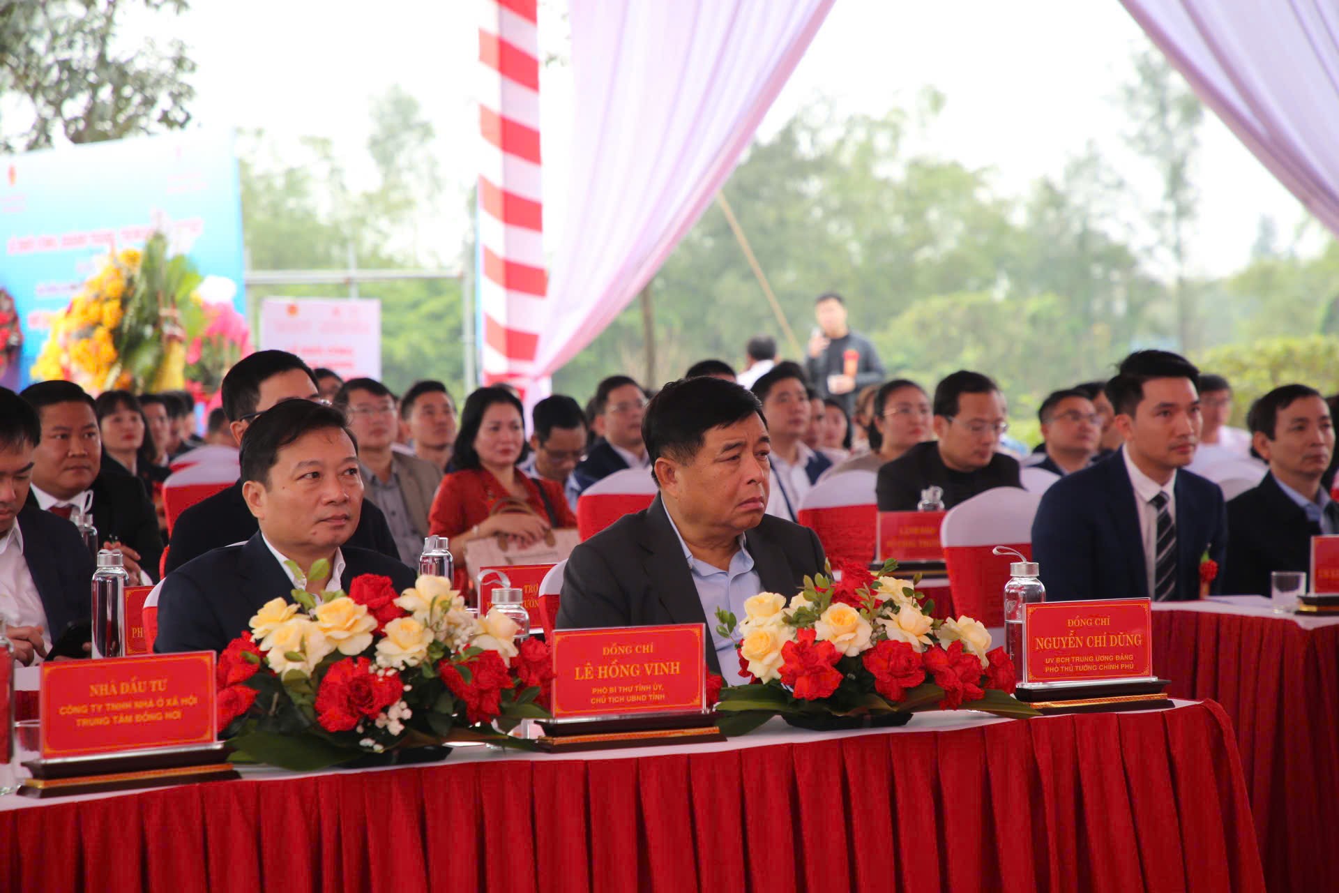 Ph&oacute; thủ tướng Ch&iacute;nh phủ Nguyễn Ch&iacute; Dũng tham dự sự kiện