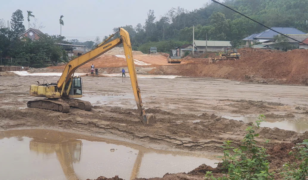 nh&agrave; thầu đang thi c&ocirc;ng Dự &aacute;n Đường tr&aacute;nh ph&iacute;a Đ&ocirc;ng Đ&ocirc;ng H&agrave; từ Dốc Miếu đến Quốc lộ 9