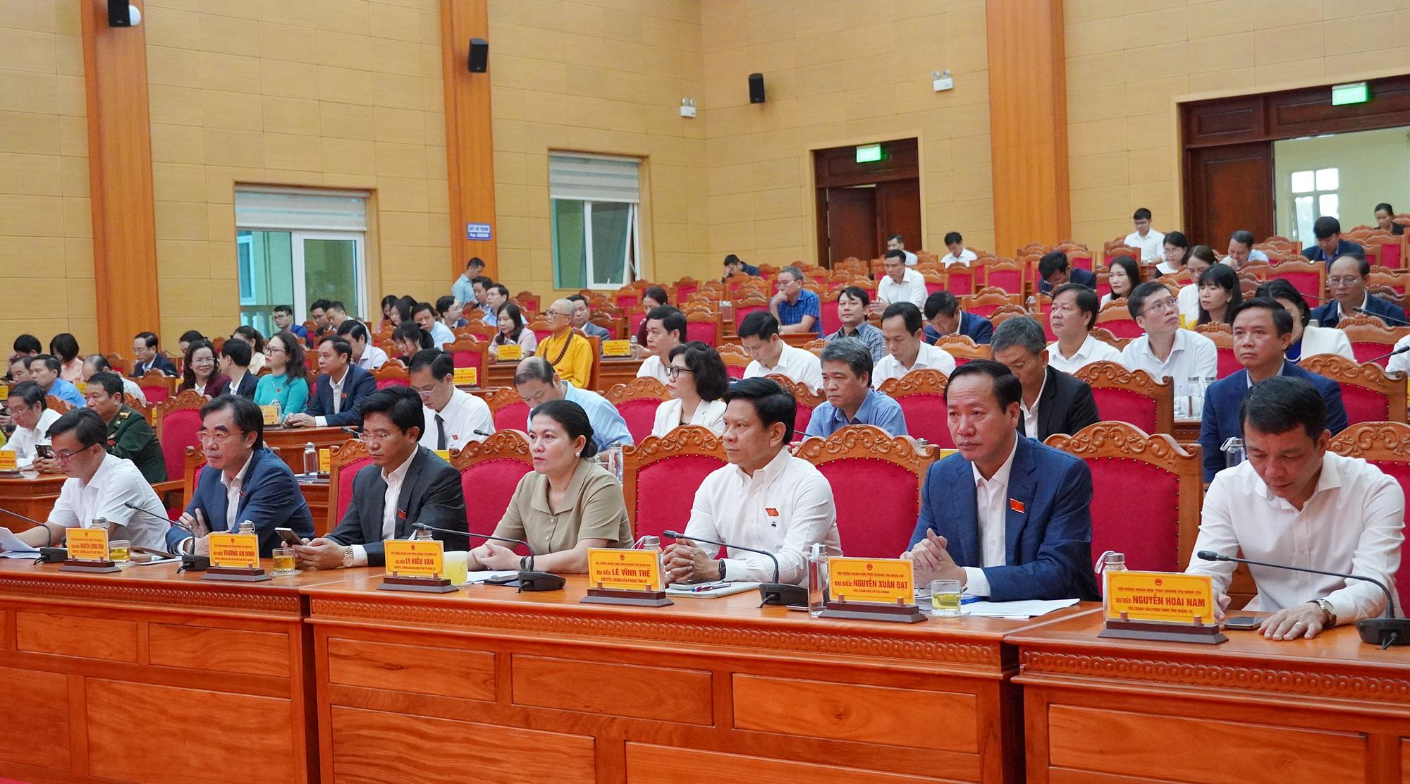 To&agrave;n cảnh kỳ họp