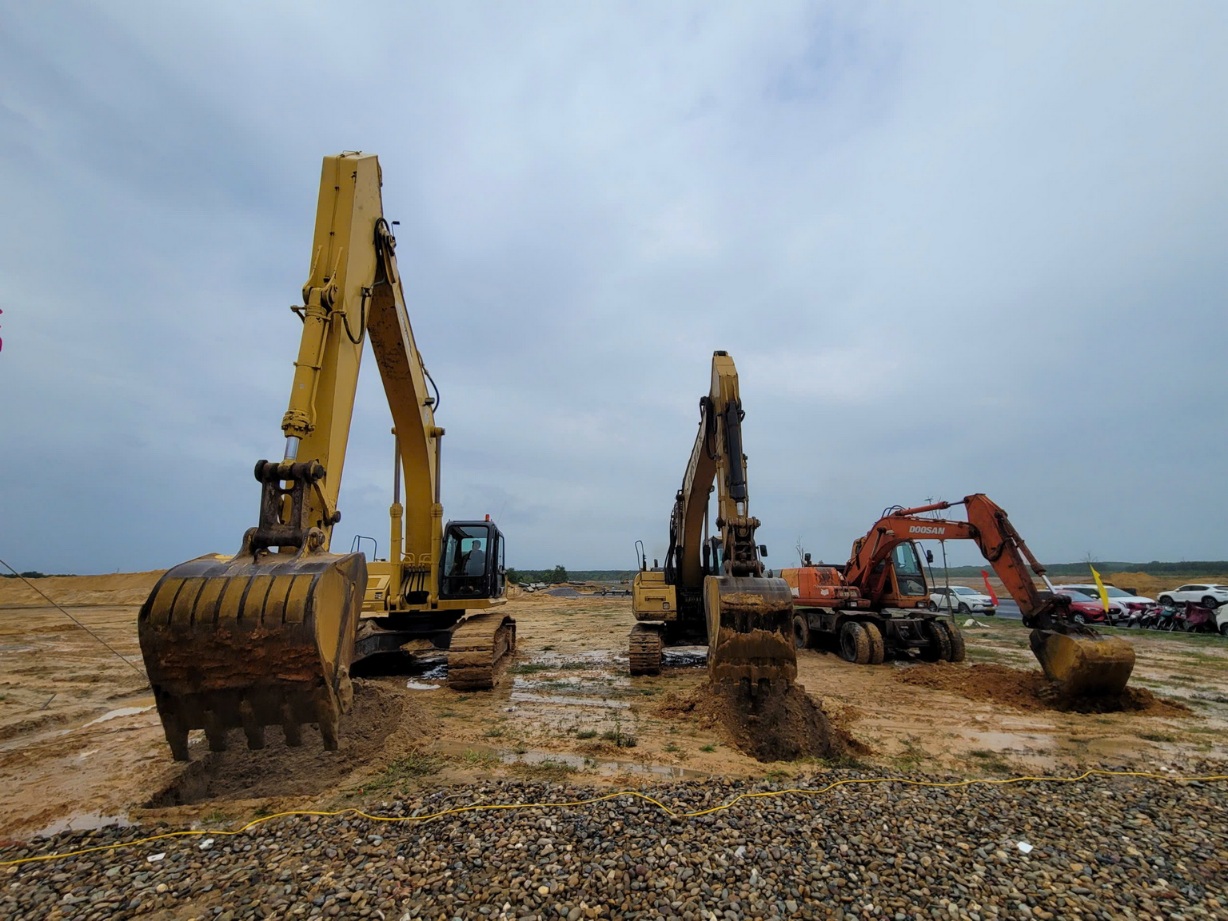 Dự &aacute;n nh&agrave; m&aacute;y sản xuất vải TST Textile Việt Nam đ&atilde; được động thổ tr&ecirc;n thực địa.