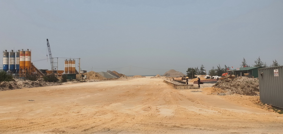 Năm 2026, Sở X&acirc;y dựng Quản Trị phấn đấu giải ng&acirc;n tối đa khoảng 845/1.123 tỷ đồng trong năm 2026 (tương đương 75% số vốn). Theo Sở X&acirc;y dựng Quảng Trị, Dự &aacute;n c&oacute; quy m&ocirc; đầu tư lớn, tiến độ x&acirc;y lắp l&agrave; 22 th&aacute;ng, để ho&agrave;n th&agrave;nh giải ng&acirc;n được 75% số vốn Ng&acirc;n s&aacute;ch Trung ương trong thời gian khoảng 9 th&aacute;ng c&ograve;n lại của năm 2026 kh&ocirc;ng chỉ đ&ograve;i hỏi sự quyết t&acirc;m, nỗ lực tối đa của chủ đầu tư v&agrave; c&aacute;c nh&agrave; thầu thi c&ocirc;ng m&agrave; phụ thuộc rất lớn v&agrave;o tiến độ b&agrave;n giao mặt bằng của c&aacute;c địa phương.