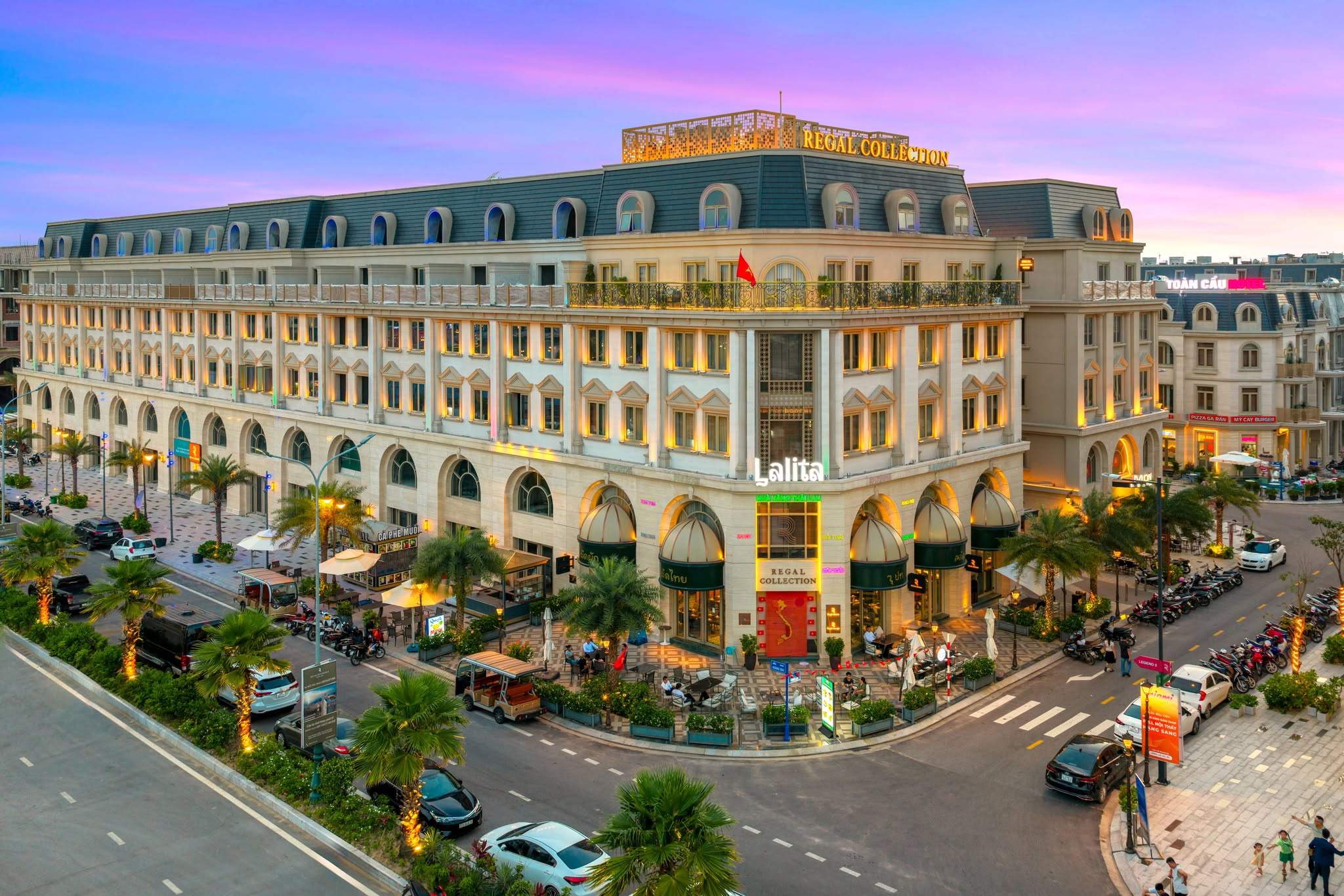 Regal Collection -  Biểu tượng lưu tr&uacute; minh chứng cho giải ph&aacute;p kh&ocirc;ng gian đa trải nghiệm của chuỗi thương hiệu Regal Hotels. 