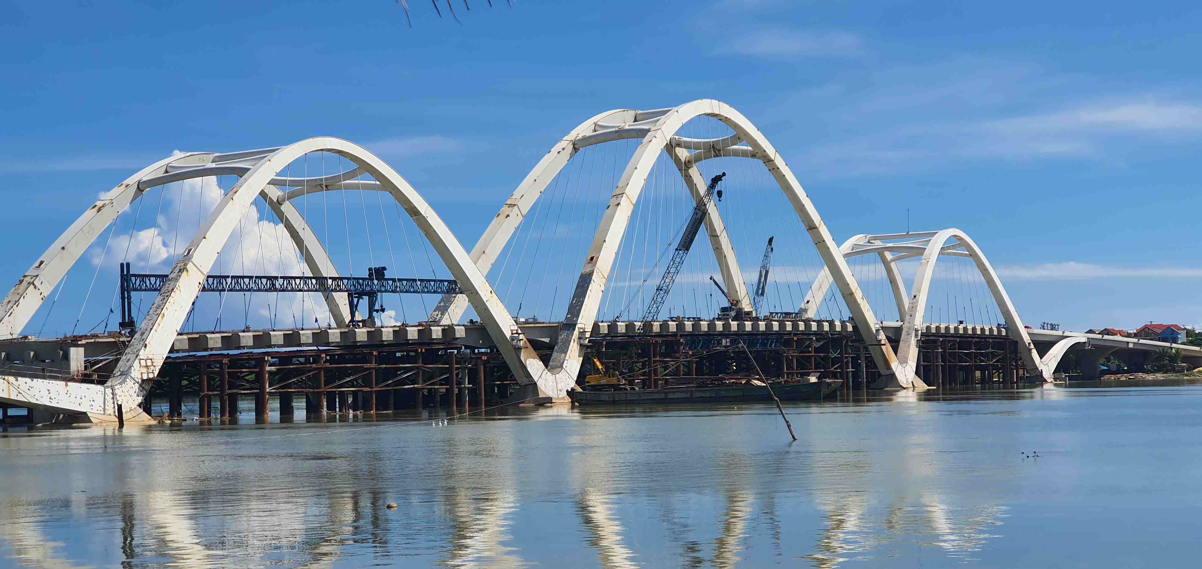 Dự &aacute;n Cầu Nhật Lệ 3 v&agrave; đường hai đầu cầu vẫn chưa ho&agrave;n th&agrave;nh GPMB.