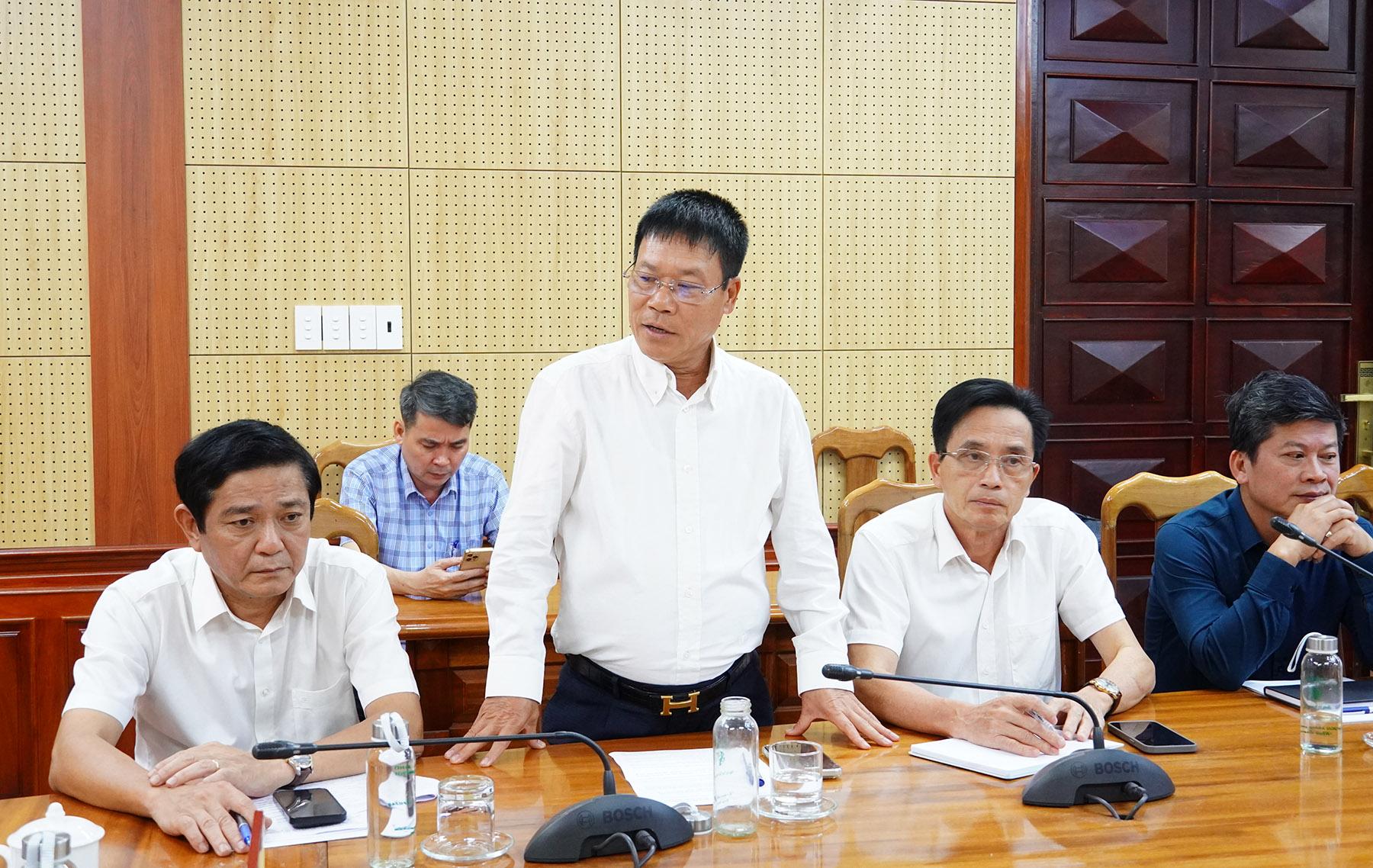 Đại diện nh&agrave; đầu tư ph&aacute;t biểu tại buổi l&agrave;m việc. Ảnh: Trường Nhật