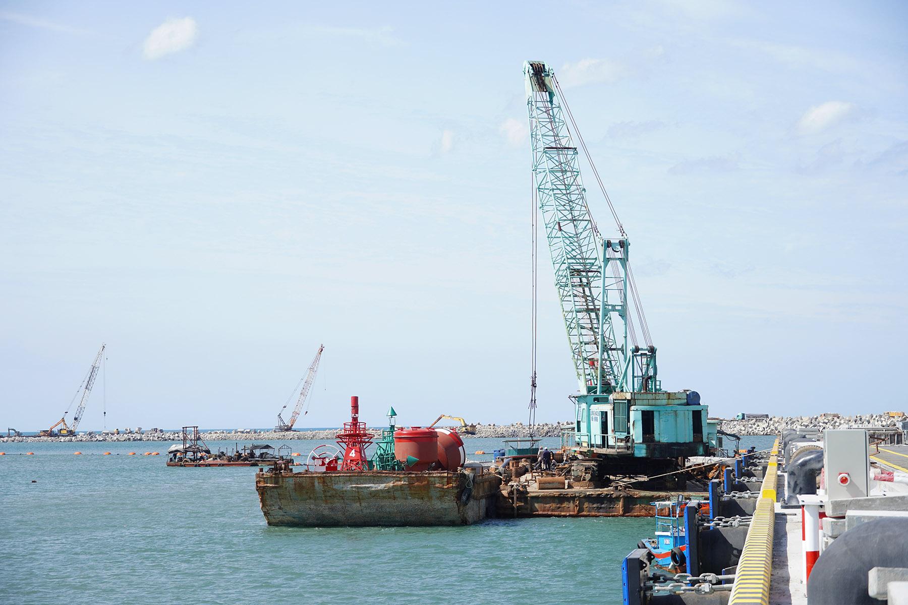 Hạng mục vũng quay t&agrave;u Dự &aacute;n Khu bến cảng Mỹ Thuỷ.