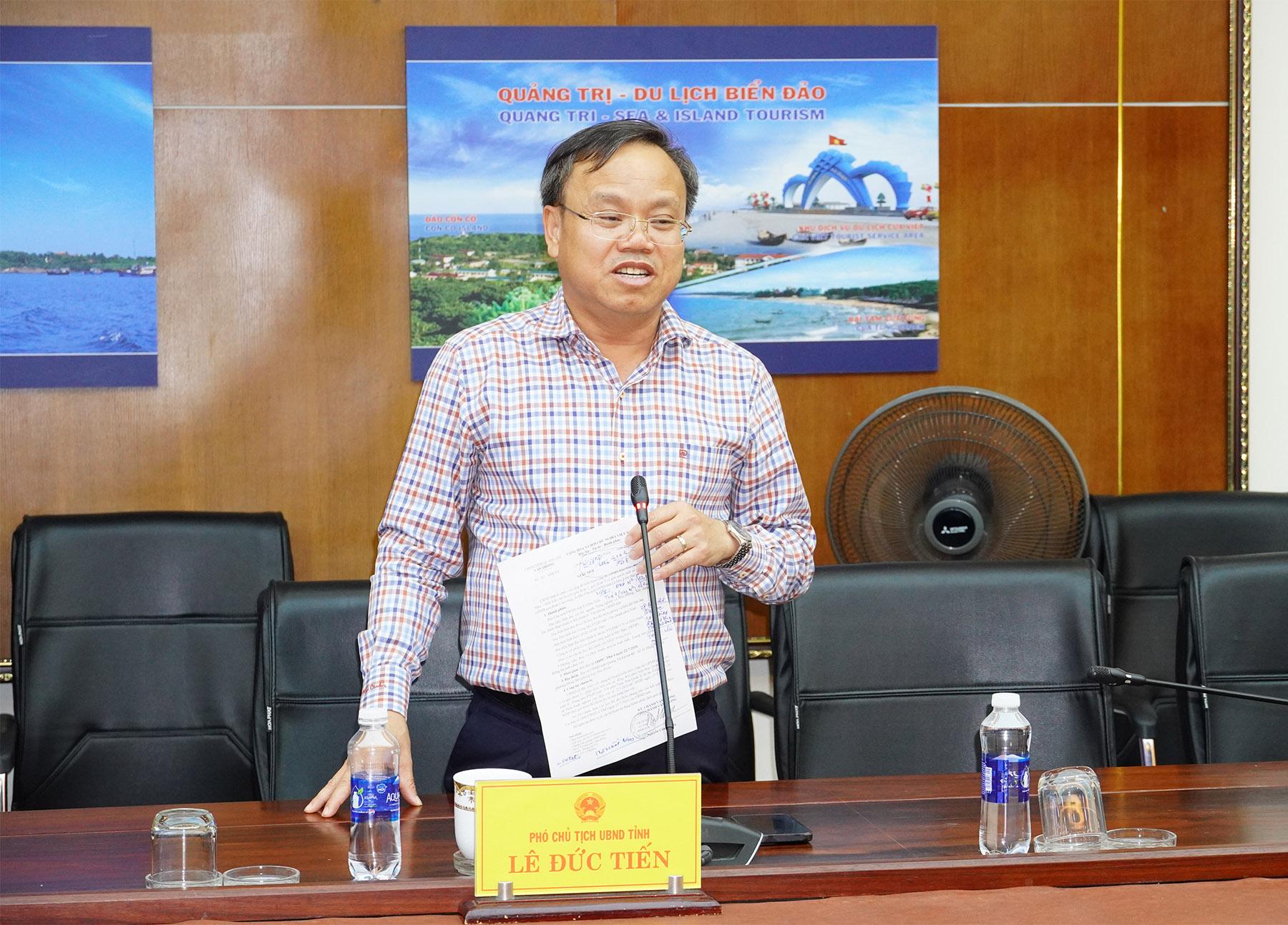 Ph&oacute; Chủ tịch UBND tỉnh Quảng Trị L&ecirc; Đức Tiến ph&aacute;t biểu chỉ đạo tại cuộc họp. Ảnh: Trường Nhật