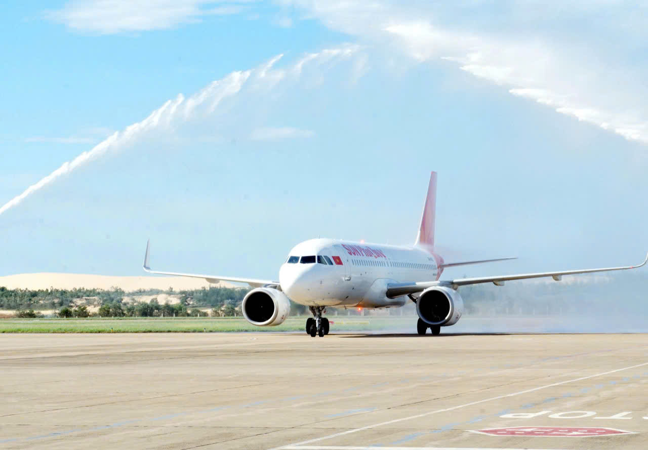 Chuyến bay đầu tiên của hãng Sun PhuQuoc Airways khai thác