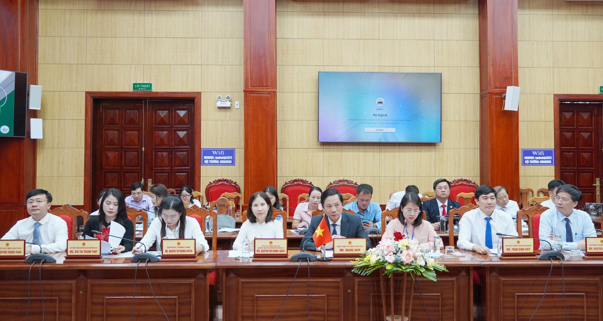 Ph&oacute; Chủ tịch Thường trực UBND tỉnh Quảng Trị Ho&agrave;ng Nam, ph&aacute;t biểu tại buổi l&agrave;m việc
