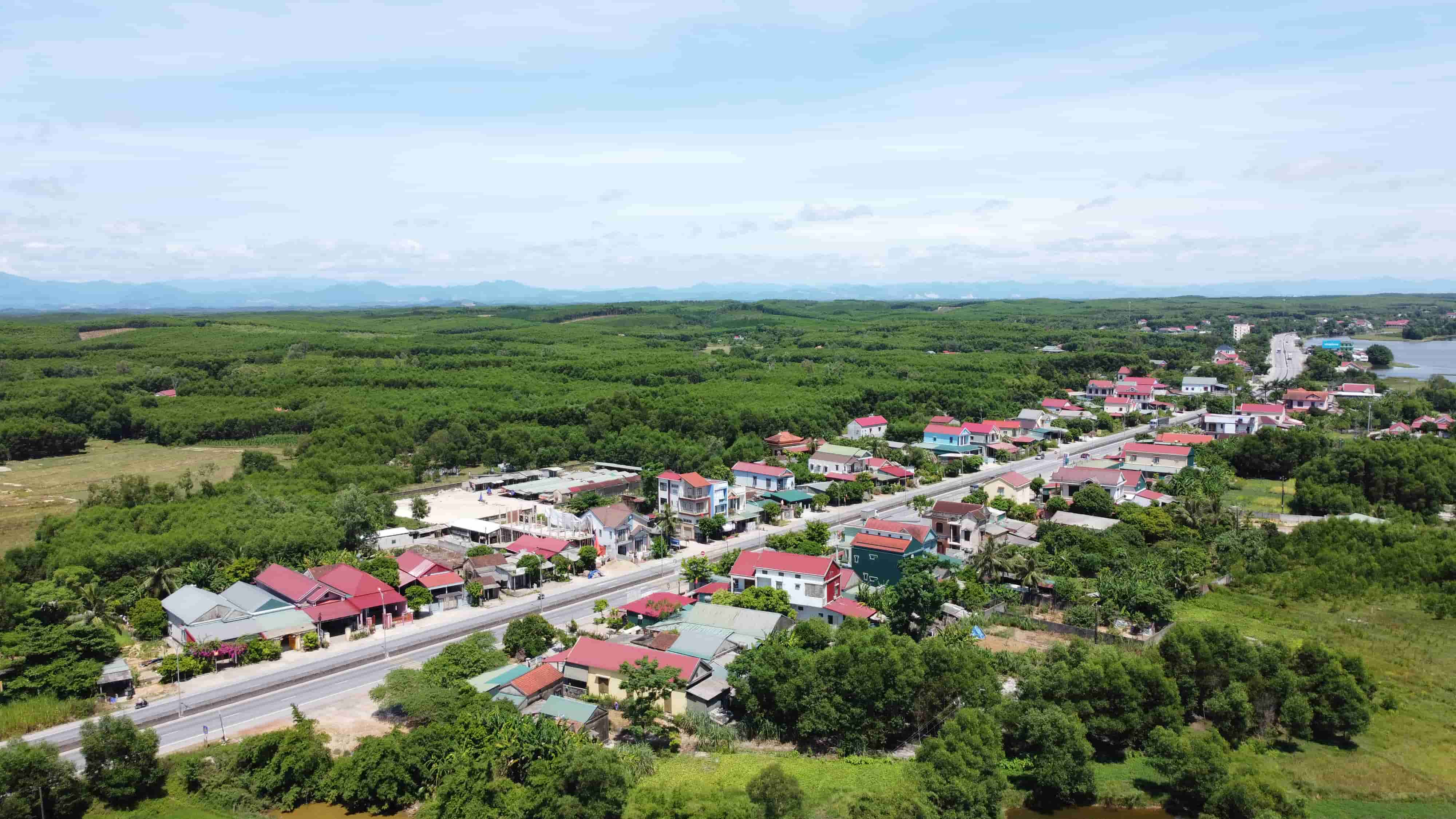 Tỉnh Quảng Trị đặt mục ti&ecirc;u Giai đoạn 2026 - 2030, tỉnh phấn đấu c&oacute; 60% số x&atilde; đạt chuẩn n&ocirc;ng th&ocirc;n mới,