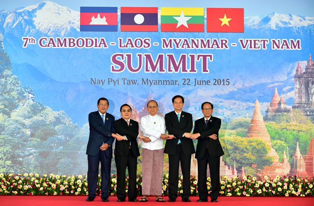 Thủ tướng Nguyễn Tấn Dũng cùng Lãnh đạo các nước Campuchia, Lào, Myanmar và Tổng Thư ký ASEAN Lê Lương Minh - Ảnh: VGP