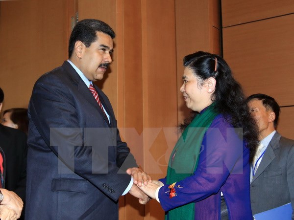 Phó Chủ tịch Quốc hội Tòng Thị Phóng hội kiến Tổng thống Cộng hòa Boliva Venezuela Nicolás Maduro Moros sang thăm chính thức Việt Nam. Ảnh: Vietnam+