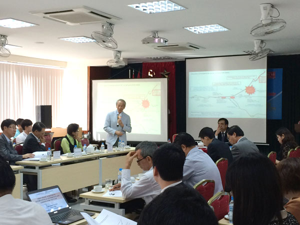 GS-TS. Kim InHo Stephen, Đại học Hangyang chia sẻ kinh nghiệm phát triển công nghiệp của Hàn Quốc tại Hội thảo