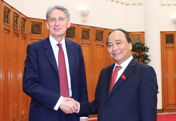 Thủ tướng Nguyễn Xuân Phúc và Bộ trưởng Ngoại giao Vương quốc Anh tại buổi tiếp