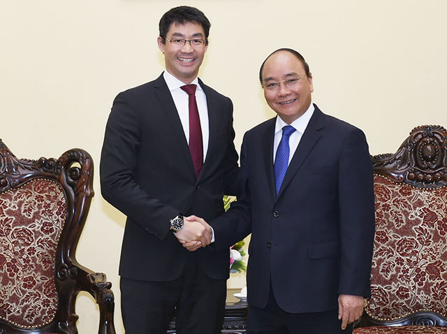 Thủ tướng Nguyễn Xuân Phúc tiếp Giám đốc điều hành WEF Philipp Rosler