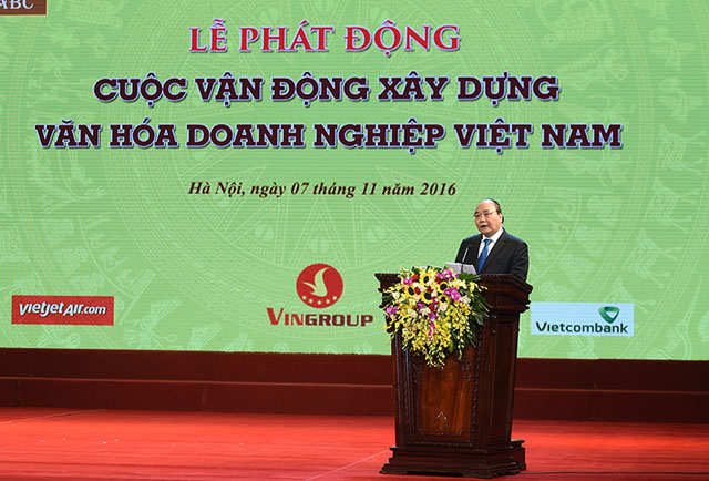 Thủ tướng Nguyễn Xuân Phúc phát động Cuộc vận động “Xây dựng văn hoá doanh nghiệp Việt Nam”