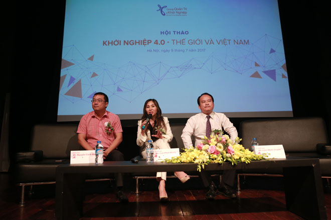 3 diễn giả trao đổi tại Hội thảo "Khởi nghiệp 4.0: Thế giới và Việt Nam"