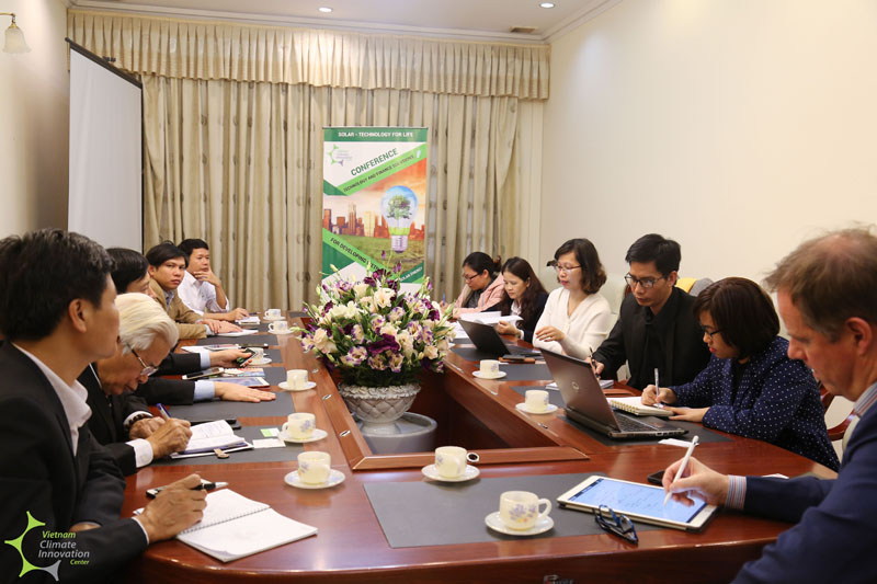 Phiên thảo luận chuyên sâu giữa các nhà phát triển dự án Việt Nam với các nhà đầu tư quốc tế