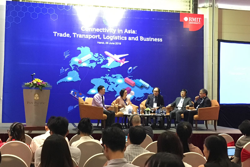 Diễn đàn Kết nối ở châu Á: Thương mại, Vận chuyển, Logistics và Kinh doanh ------------ Xem thêm: Diễn đàn bàn về thách thức trong phát triển ngành Logistics Việt Nam diễn ra tối 28/6