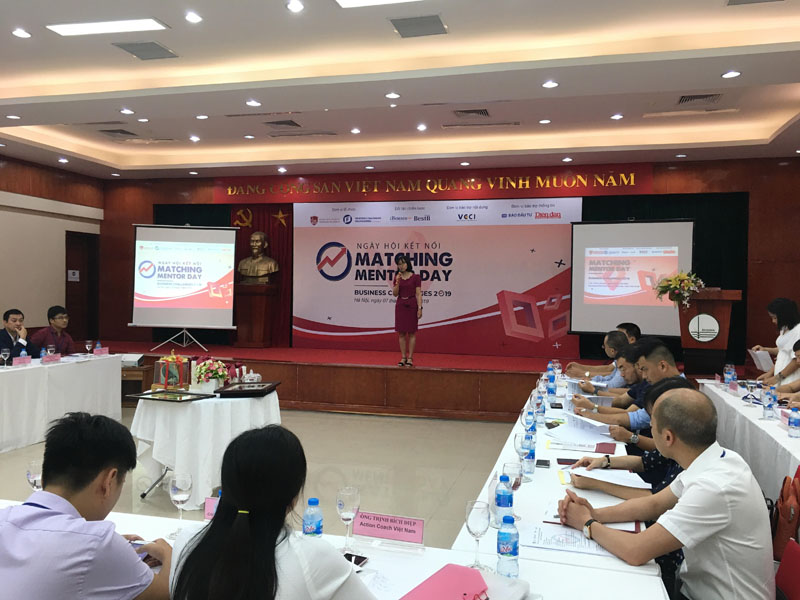 PGS-TS. Nguyễn Anh Thu phát biểu tại Ngày hội kết nối