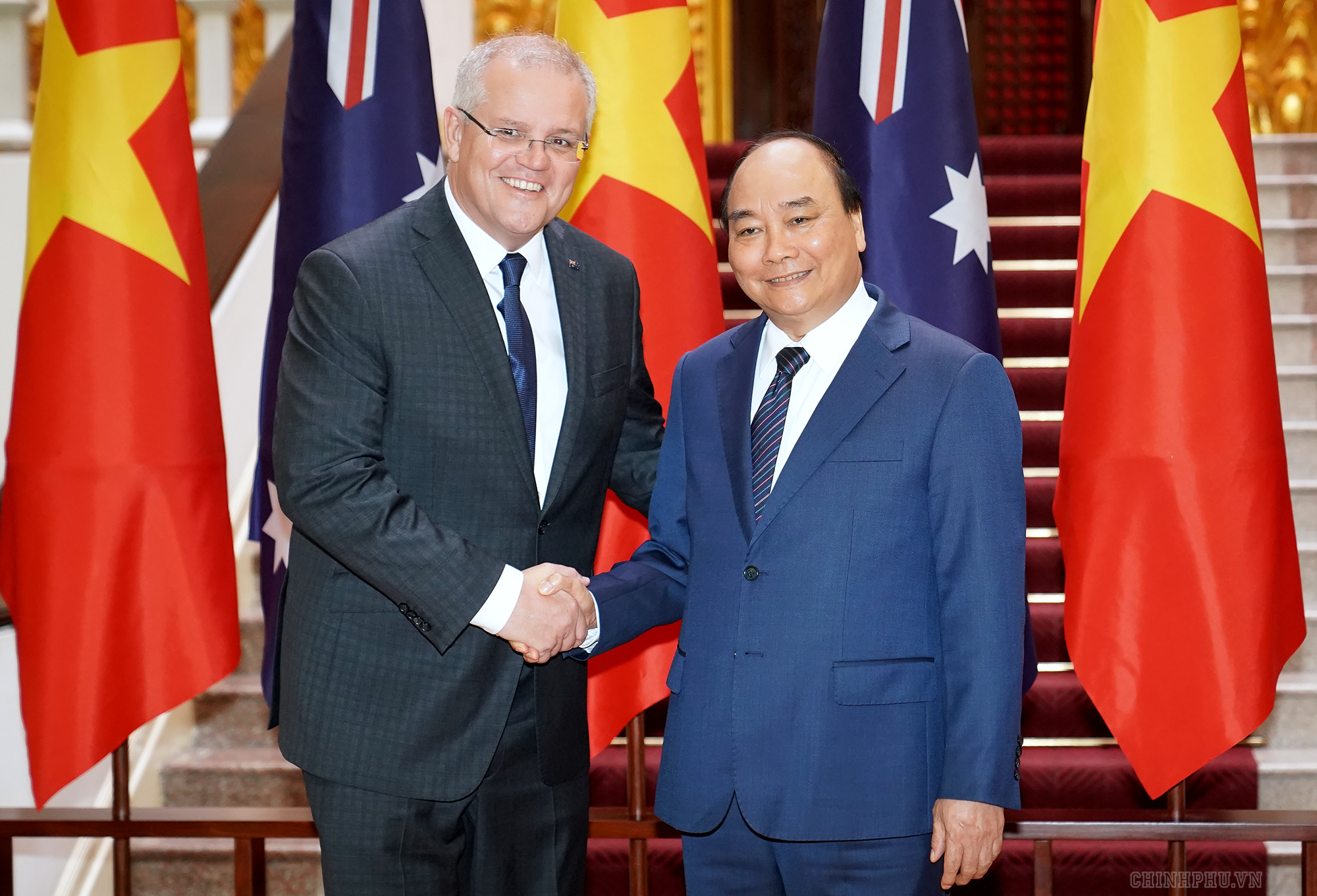 Thủ tướng Nguyễn Xuân Phúc và Thủ tướng Australia Scott Morrison (Ảnh VGP)