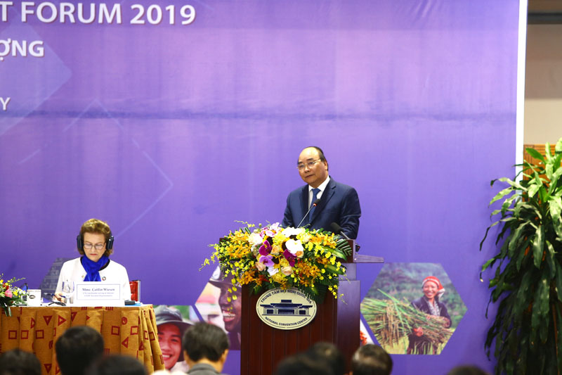 Thủ tướng Nguyễn Xuân Phúc phát biểu chỉ đạo Diễn đàn (Ảnh: Đức Thanh)