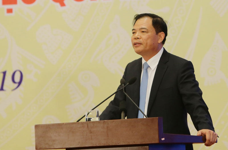 Bộ trưởng Nguyễn Xuân Cường trình bày tham luận tại Hội nghị (Ảnh: Đức Thanh)