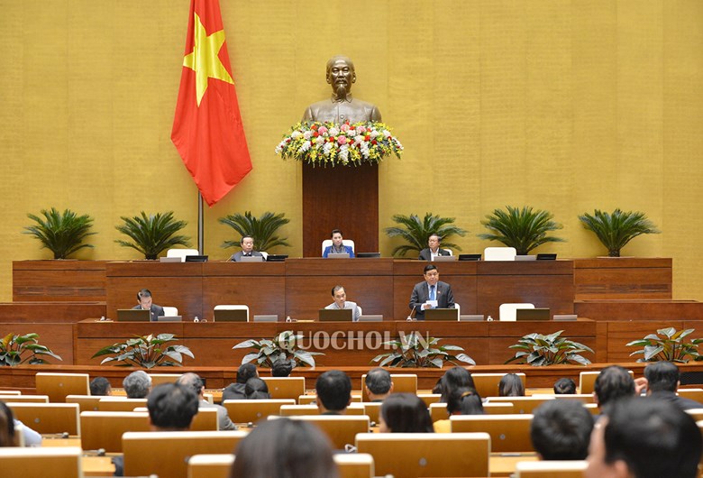 Bộ trưởng Nguyễn Chí Dũng giải trình làm rõ các nội dung về Dự án Luật PPP ngày 19/11