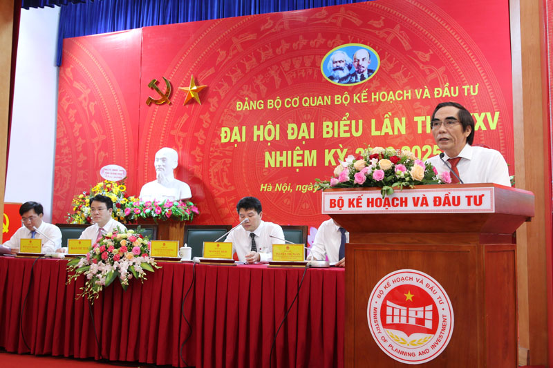 Thứ trưởng Nguyễn Văn Trung phát biểu tại Phiên trù bị