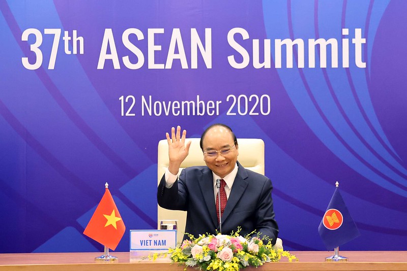 Thủ tướng Nguyễn Xuân Phúc chủ trì phiên toàn thể Hội nghị cấp cao ASEAN 37
