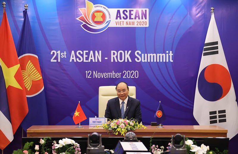 Thủ tướng Nguyễn Xuân Phúc chủ trì Hội nghị từ điểm cầu Việt Nam