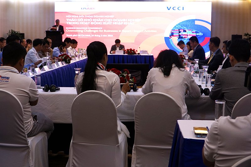 Hội nghị có sự tham gia của nhiều doanh nghiệp, chuyên gia và đại diện cơ quan nhà nước.
