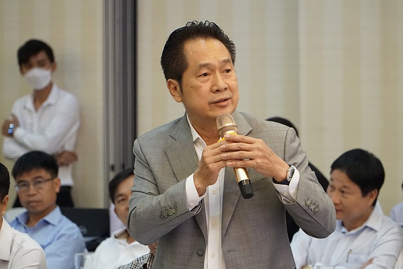 Ông Lê Duy Hiệp, Chủ tịch Hiệp hội doanh nghiệp dịch vụ Logistics Việt Nam (VLA) phát biểu tại hội nghị.