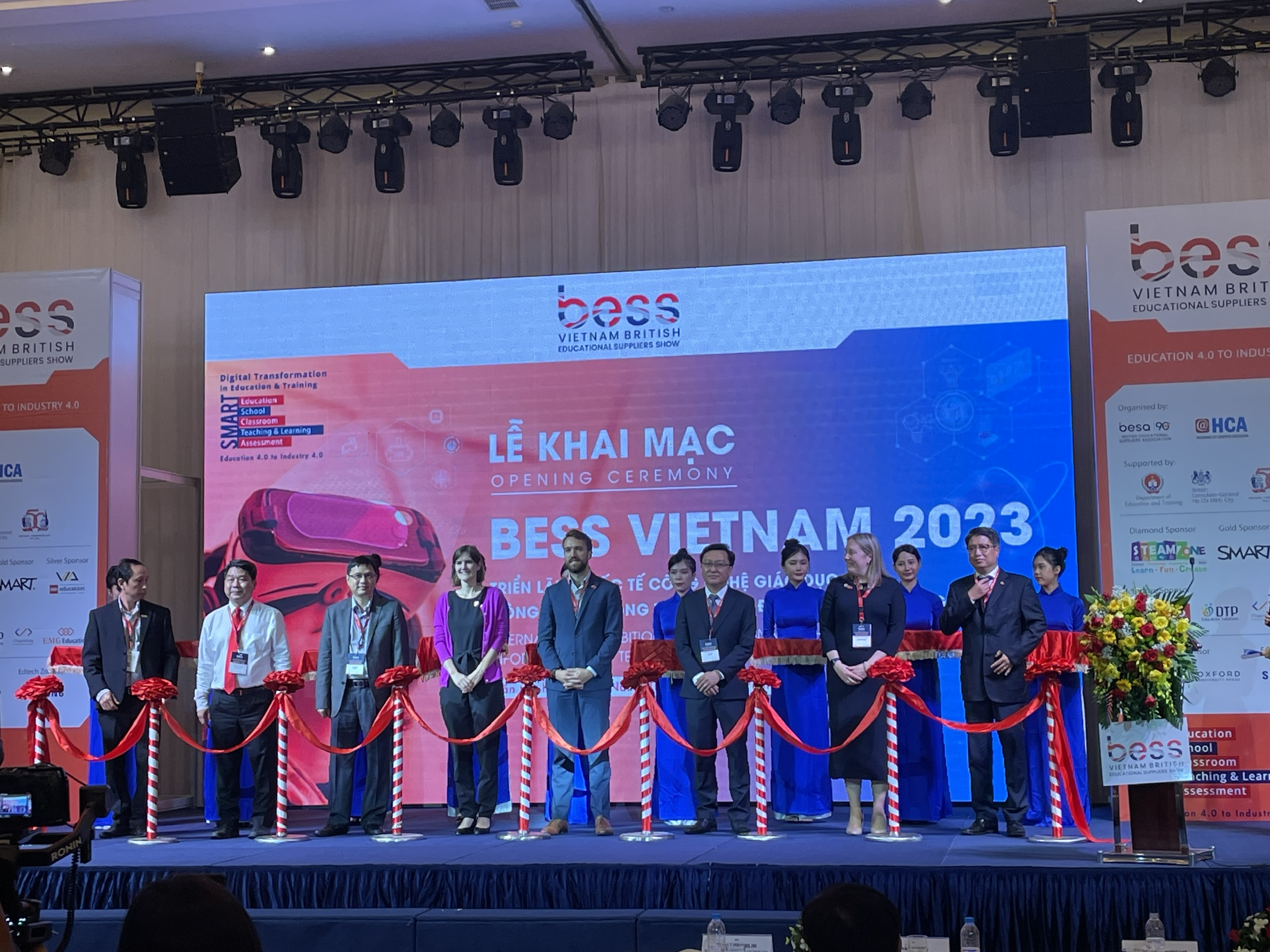 Lễ khai mạc triển lãm BESS Việt Nam 2023.