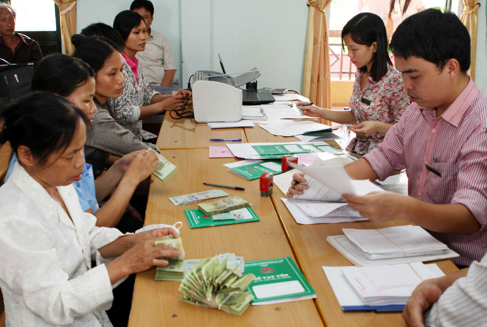 TP.HCM đề xuất cơ chế miễn, giảm lãi vay vốn đối với hộ nghèo, cận nghèo.