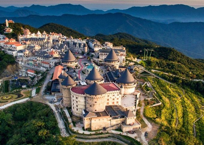 Đến Đà Nẵng trong dịp lễ này, không thể bỏ qua các hoạt động vui chơi giải trí và nghỉ dưỡng tại Sun World Bà Nà