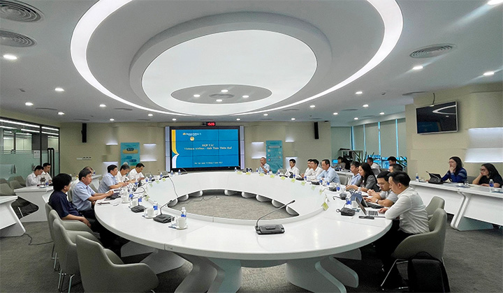 Buổi làm việc giữa UBNB tỉnh Thừa Thiên Huế và Tổng công ty Hàng không Việt Nam