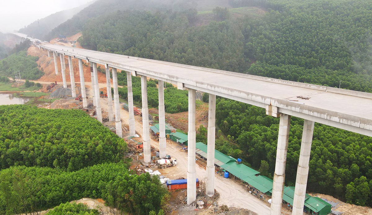 Dự án cao tốc Bắc Nam đoạn Diễn Châu – Bãi Vọt sẽ thông xe vào dịp 30/4