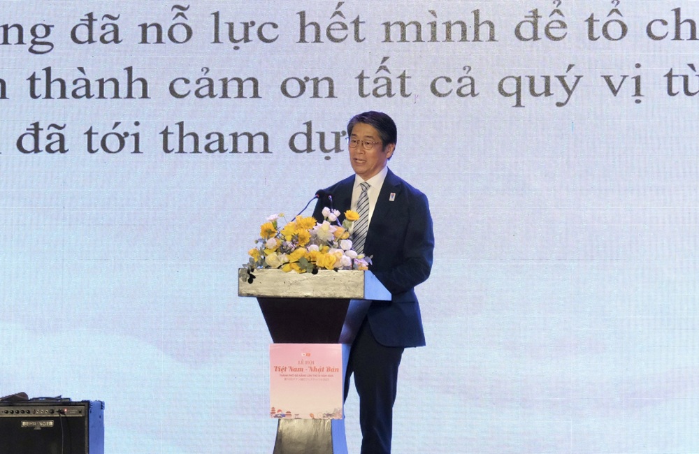 Đại sứ đặc mệnh toàn quyền Nhật Bản tại Việt Nam, ngài Ito Naoki phát biểu tại lễ hội