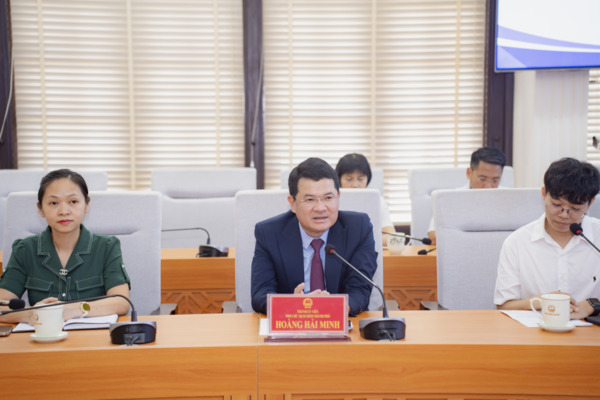 Phó Chủ tịch UBND TP. Huế Hoàng Hải Minh phát biểu tại lễ ký kết (1)