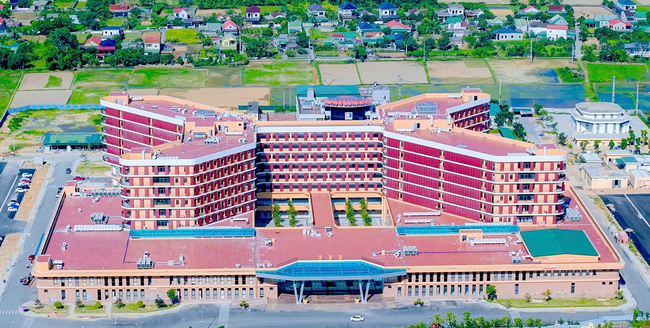 Bệnh viện Ung bướu giai đoạn 2 được khởi công từ tháng 1.2023, hoàn thành và đưa vào sử dụng đầu tháng 6.2025, (1)
