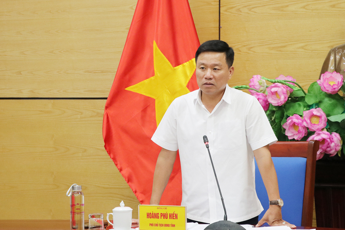 Phó Chủ tịch UBND tỉnh Hoàng Phú Hiền kết luận buổi làm việc
