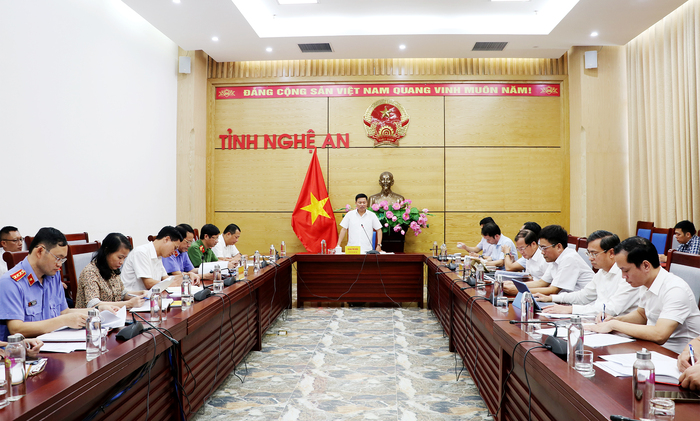 Quang cảnh buổi làm việc 