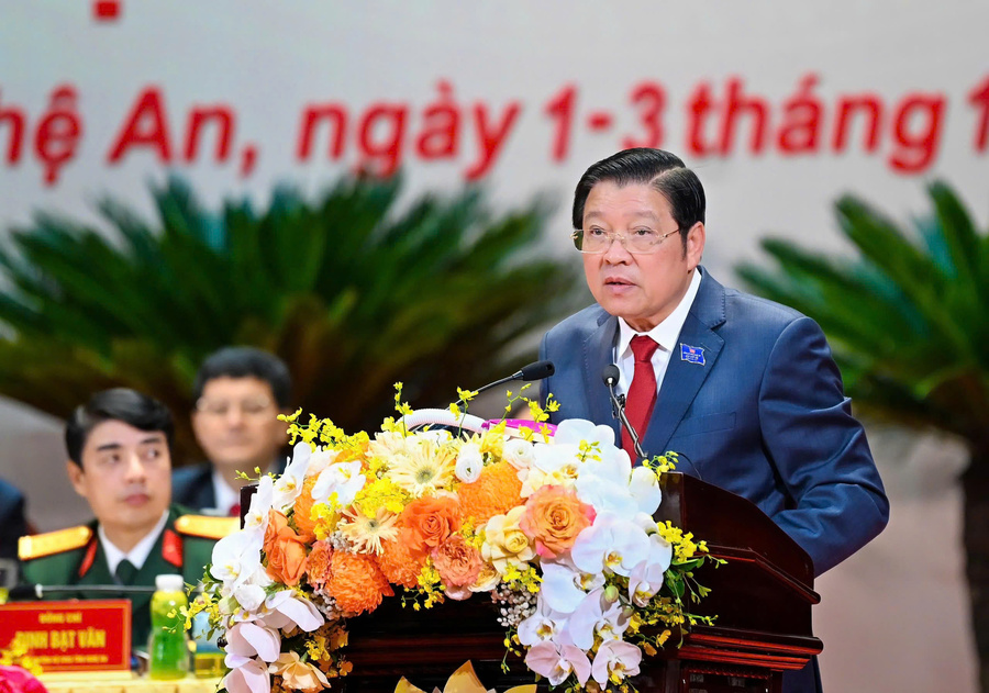 Đồng chí Phan Đình Trạc - Ủy viên Bộ Chính trị, Bí thư Trung ương Đảng, Trưởng Ban Nội chính Trung ương phát biểu 