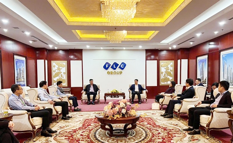 Tại buổi làm việc