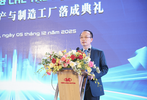 Phó Chủ tịch UBND thành phố Phan Quý Phương phát biểu tại buổi lễ