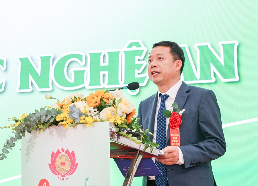 Đại diên chủ đầu tư phát biểu