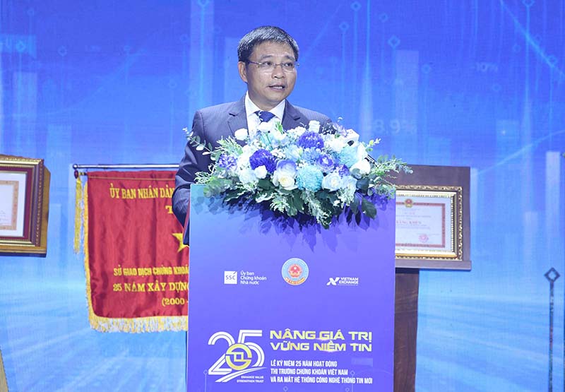 Bộ trưởng Bộ tài chính tin tưởng, , thị trường chứng khoán Việt Nam sẽ sớm được nâng hạng lên thị trường mới nổi, tiếp tục phát triển mạnh mẽ, bền vững và hội nhập.