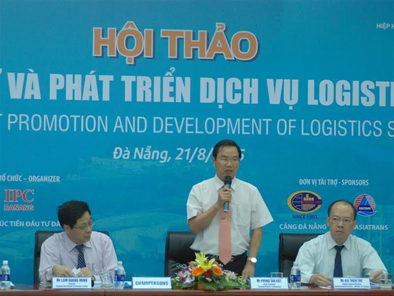 Phó chủ tịch Phùng Tấn Viết kêu gọi các doanh nghiệp hiến kế phát triển ngành Logistics.