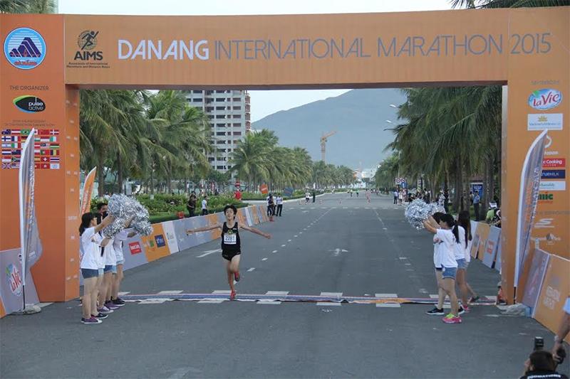 Một số hình ảnh tại cuộc thi Marathon Quốc tế Đà Nẵng lần thứ 3.